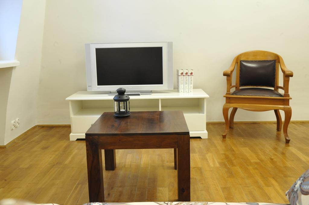 MiłoTu - Apartament Uniwersytecki Warschau Exterior foto